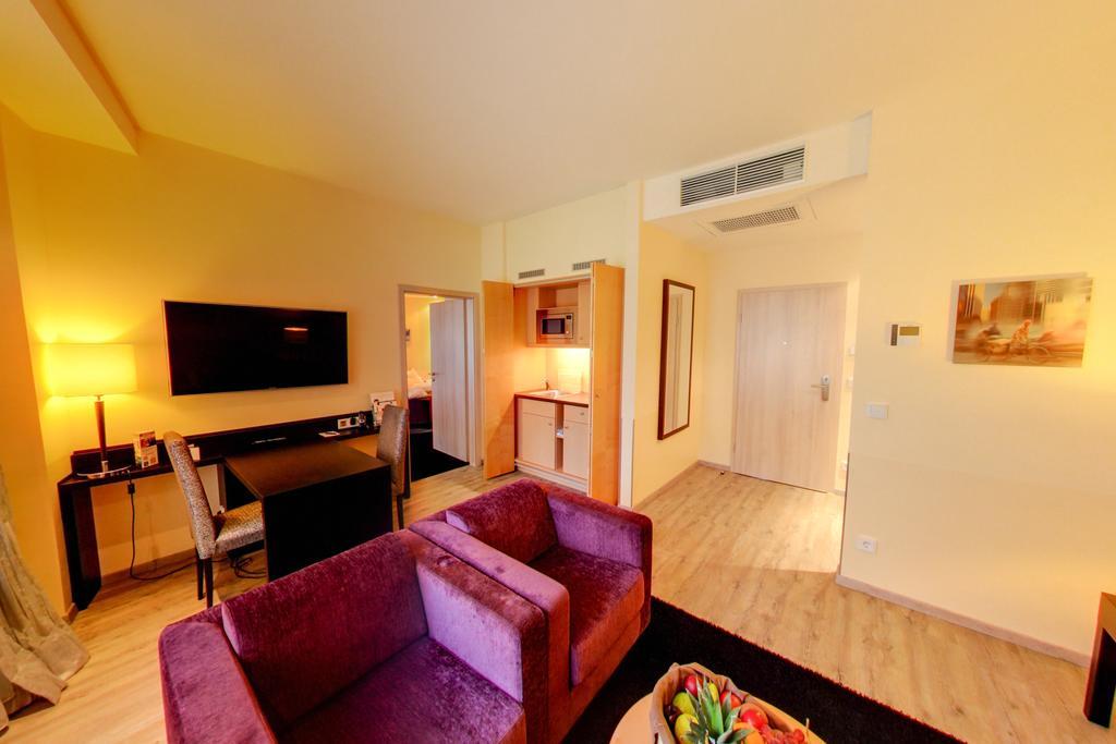 Best Western Plus Palatin Kongresshotel Wiesloch Eksteriør bilde